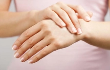 Elde Uçuk Nedenleri Nelerdir?